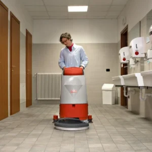 Mașina de spălat pardoseli Comac L20E
